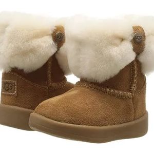 UGG Suede Shearling Boot 10955711 Sz 4/5 toddler Girls